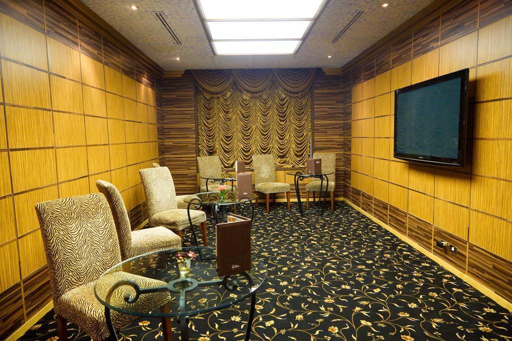 Mansour Plaza Hotel Apartments Dammám Kültér fotó