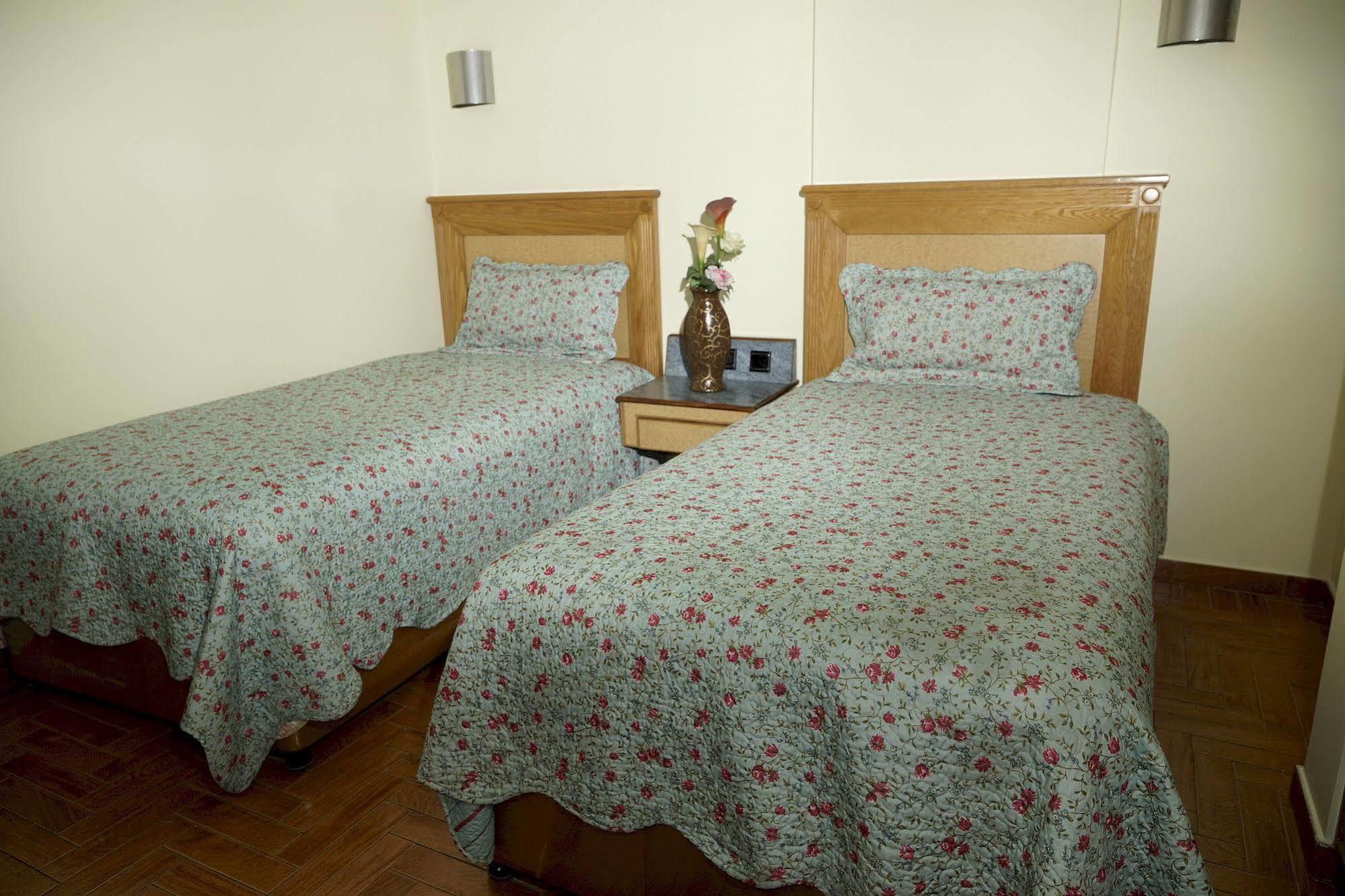 Mansour Plaza Hotel Apartments Dammám Kültér fotó